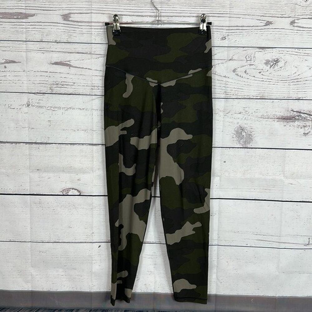 Offline Aerie Leggings Womens Medium Camo Green 7/8 Real me Soft Casual - Picture 3 of 9